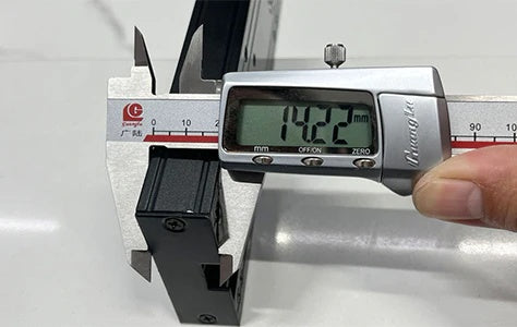 LED-skärmar för butikshyllor