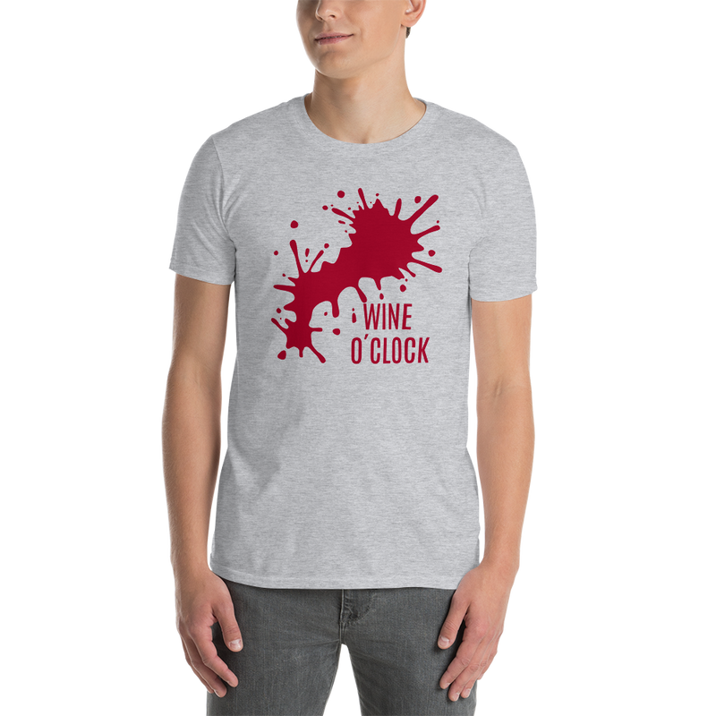 Copy of Kortärmad t-shirt i unisex-modell med texten - Wine o clock