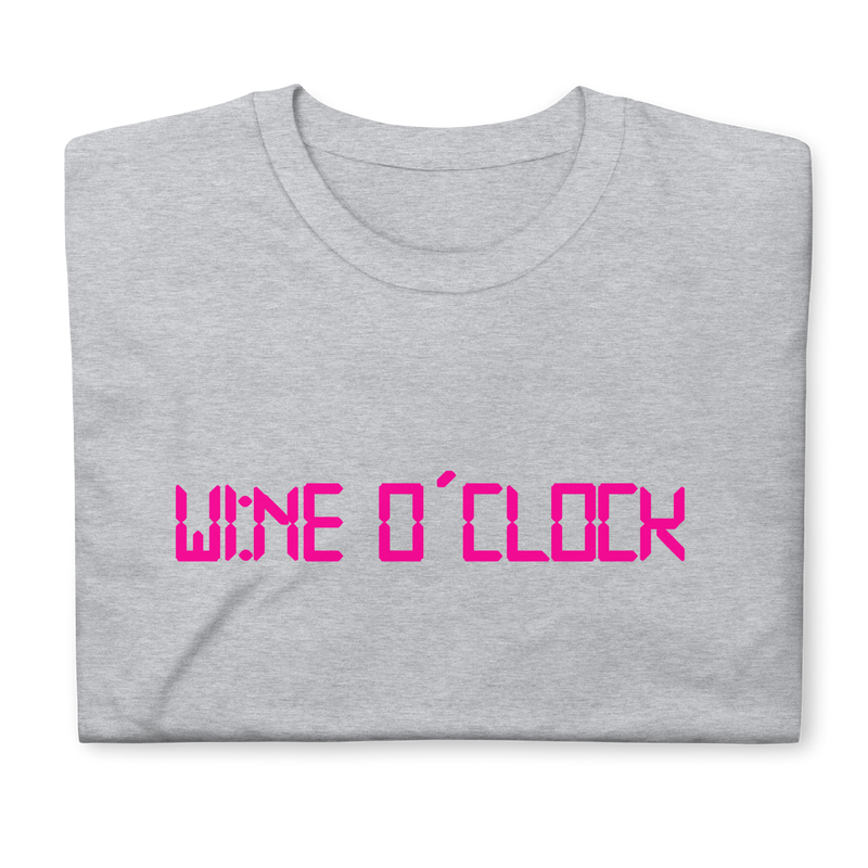 Kortärmad t-shirt i unisex-modell med texten - Wine o clock