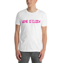 Kortärmad t-shirt i unisex-modell med texten - Wine o clock