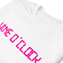 Kortärmad t-shirt i unisex-modell med texten - Wine o clock