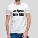 T-shirt med texten "Jag älskar när min fru låter mig kolla på fotboll"