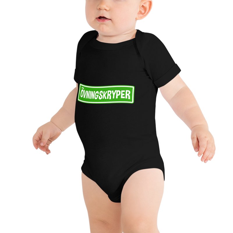 Babybody med texten "ÖVNINGSKRYPER"