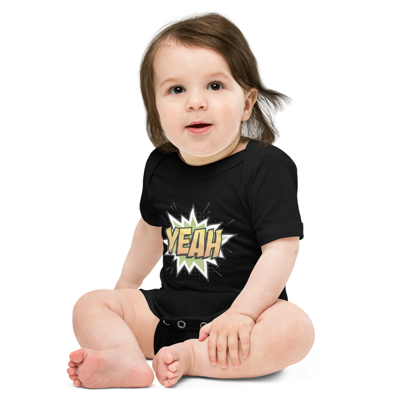 Babybody med texten "YEAH"