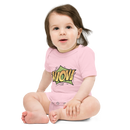 Babybody med texten "WOW"