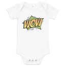 Babybody med texten "WOW"