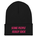 Mössa med broderad text - SOME PEOPLE REALLY SUCK