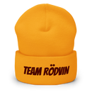 Mössa med broderad text -TEAM RÖDVIN