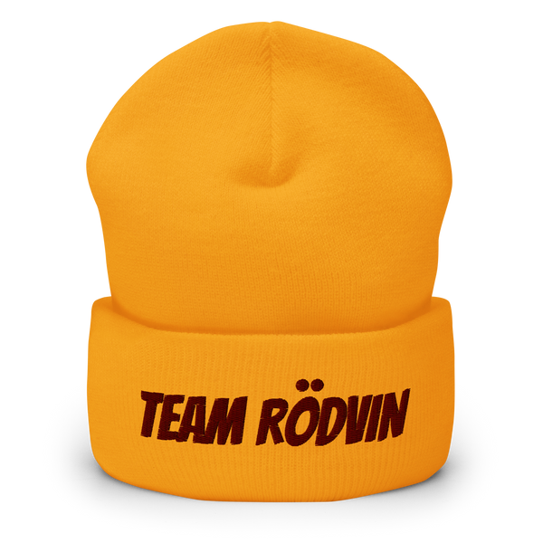 Mössa med broderad text -TEAM RÖDVIN