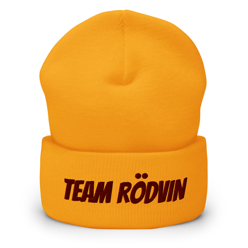 Mössa med broderad text -TEAM RÖDVIN