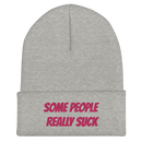 Mössa med broderad text - SOME PEOPLE REALLY SUCK