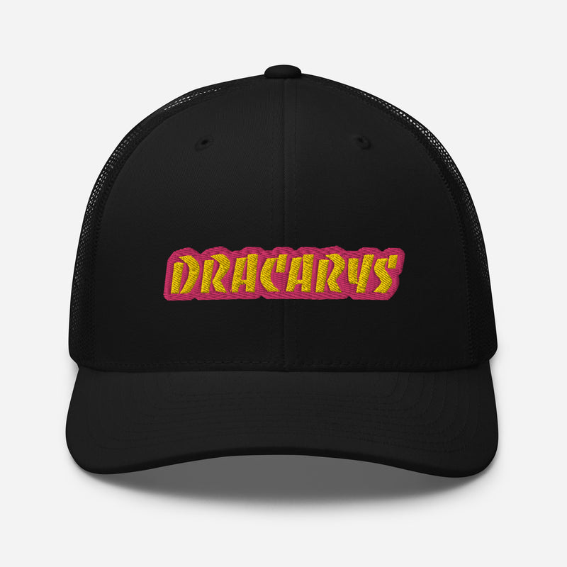 Trucker kepa med broderad text "Dracarys"