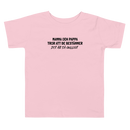 T-shirt för barn med texten "Mamma och pappa tror att de bestämmer"