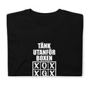 Kortärmad t-shirt i unisex-modell med texten - Tänk utanför boxen