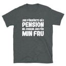 Kortärmad t-shirt i unisex-modell med texten - Jag försökte gå i pension