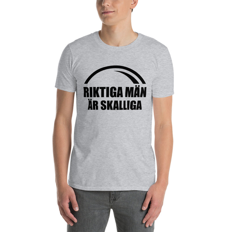 Kortärmad t-shirt i unisex-modell med texten - Riktiga män