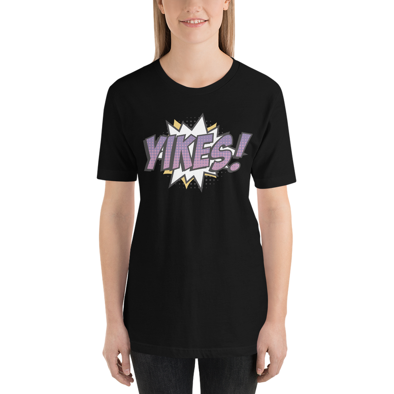 T-shirt med texten "YIKES!"
