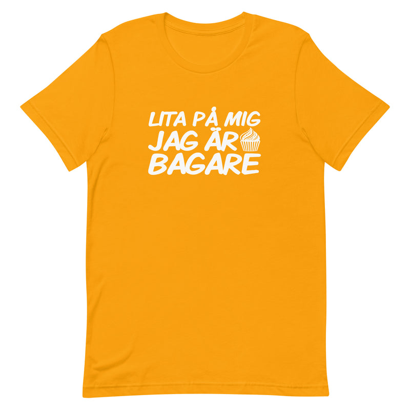 T-shirt med bild texten "Lita på mig, jag är bagare"