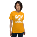 T-shirt med bild texten "Du hittar mig i garaget"