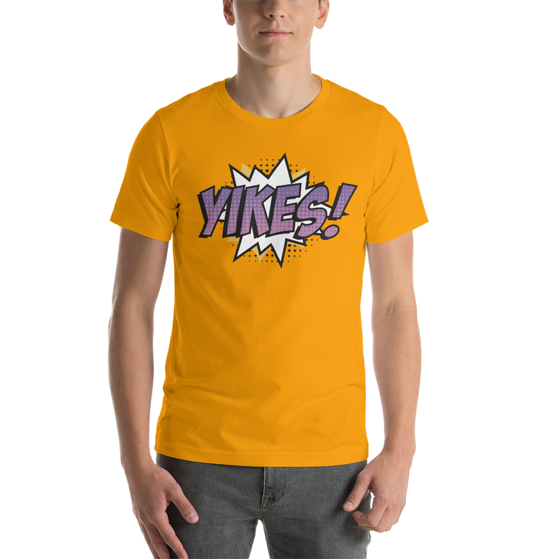 T-shirt med texten "YIKES!"
