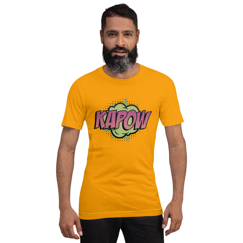 T-shirt med bild texten "KAPOW"