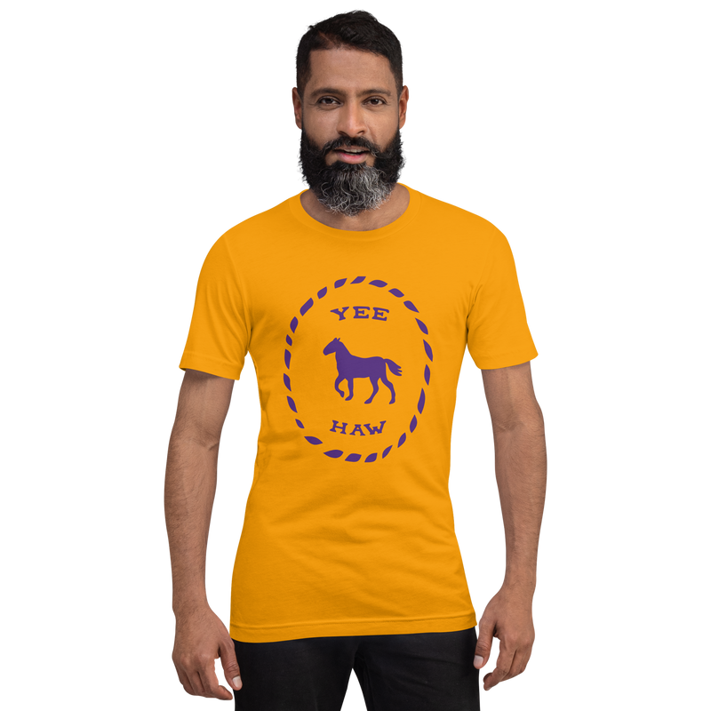 T-shirt med bild texten "YEE HAW"