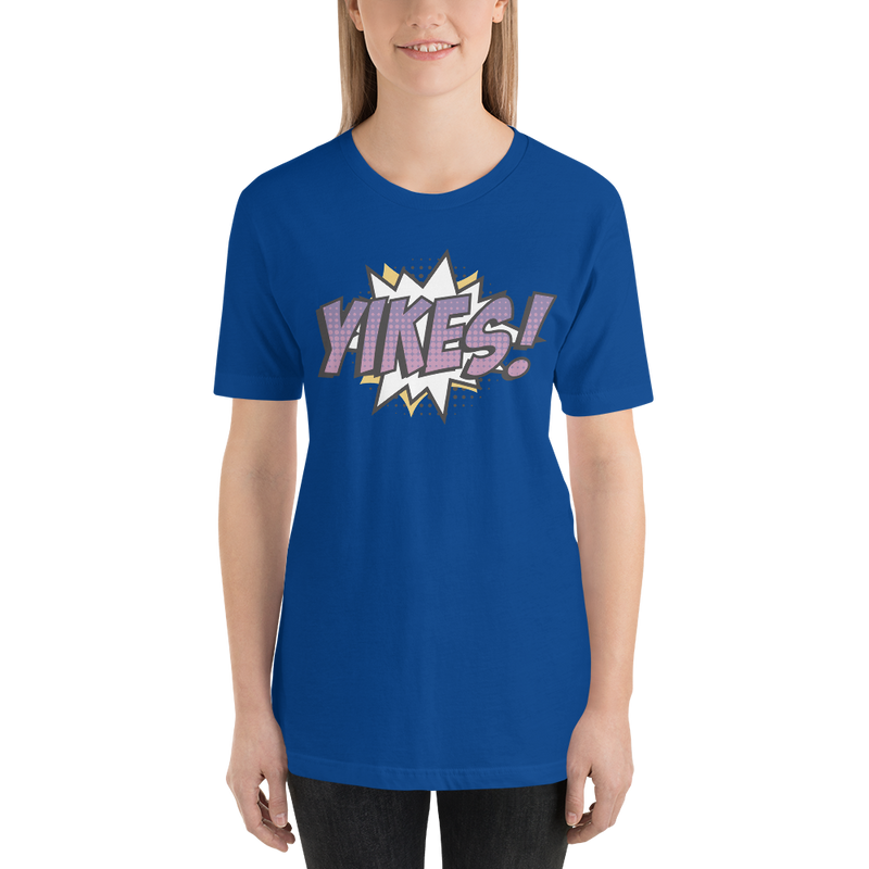 T-shirt med texten "YIKES!"