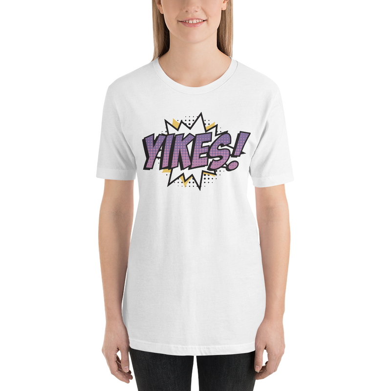 T-shirt med texten "YIKES!"