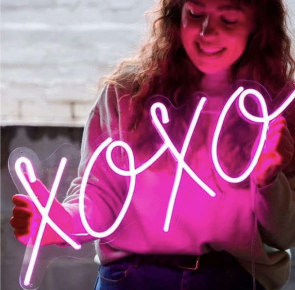 XOXO - neonskylt